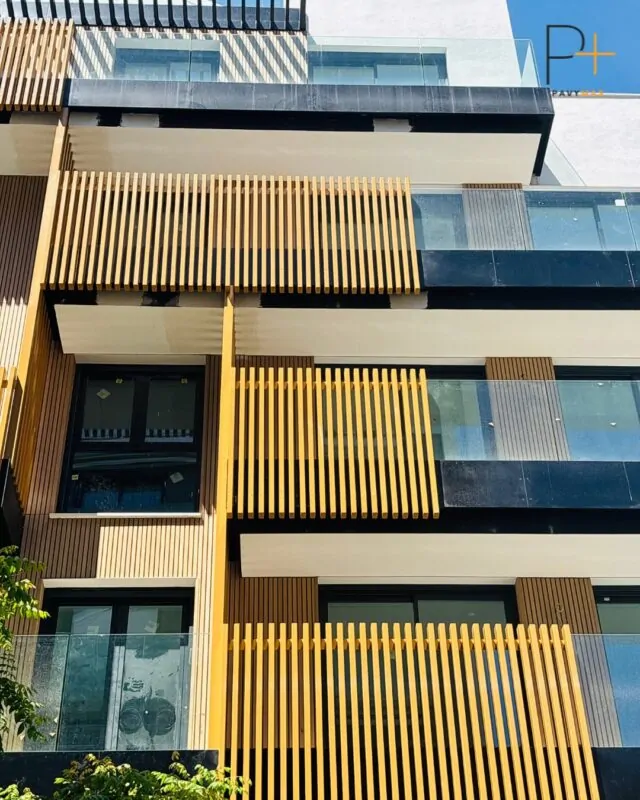 Nuevo proyecto en Marbella: elegancia y modernidad con revestimiento composite 3 pavymas g